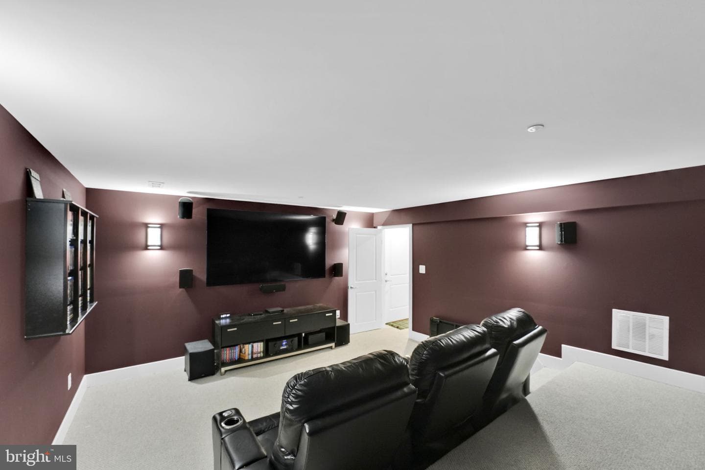 8215 Athena Lane photo 44