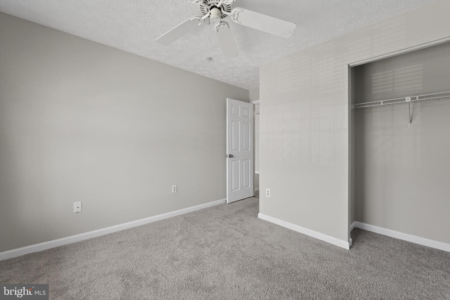 2456 Apple Blossom Lane #201 photo 17