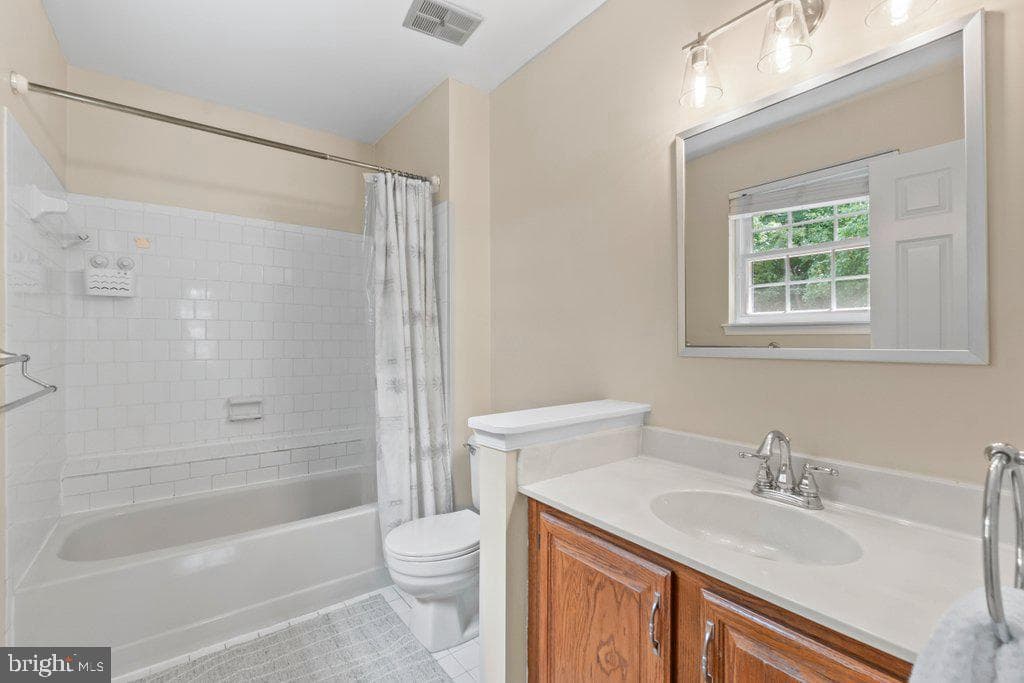 263 Capote Court E photo 31