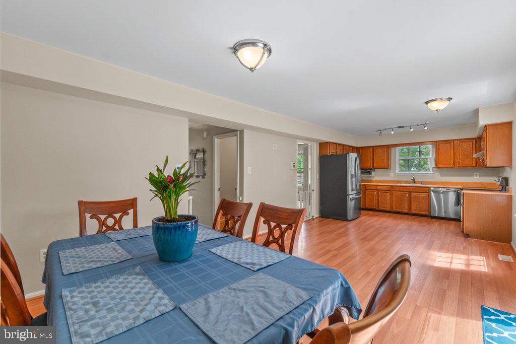263 Capote Court E photo 6