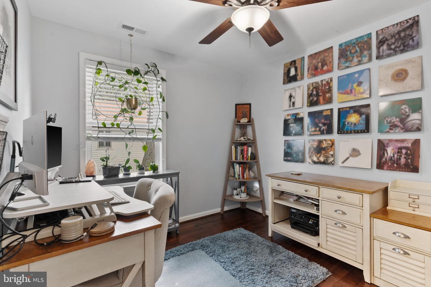 1731 Friar Court photo 32