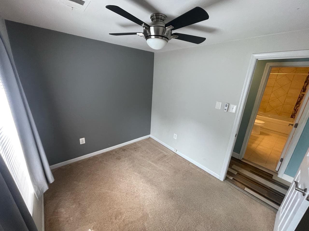 1172 Cedar Avenue photo 15