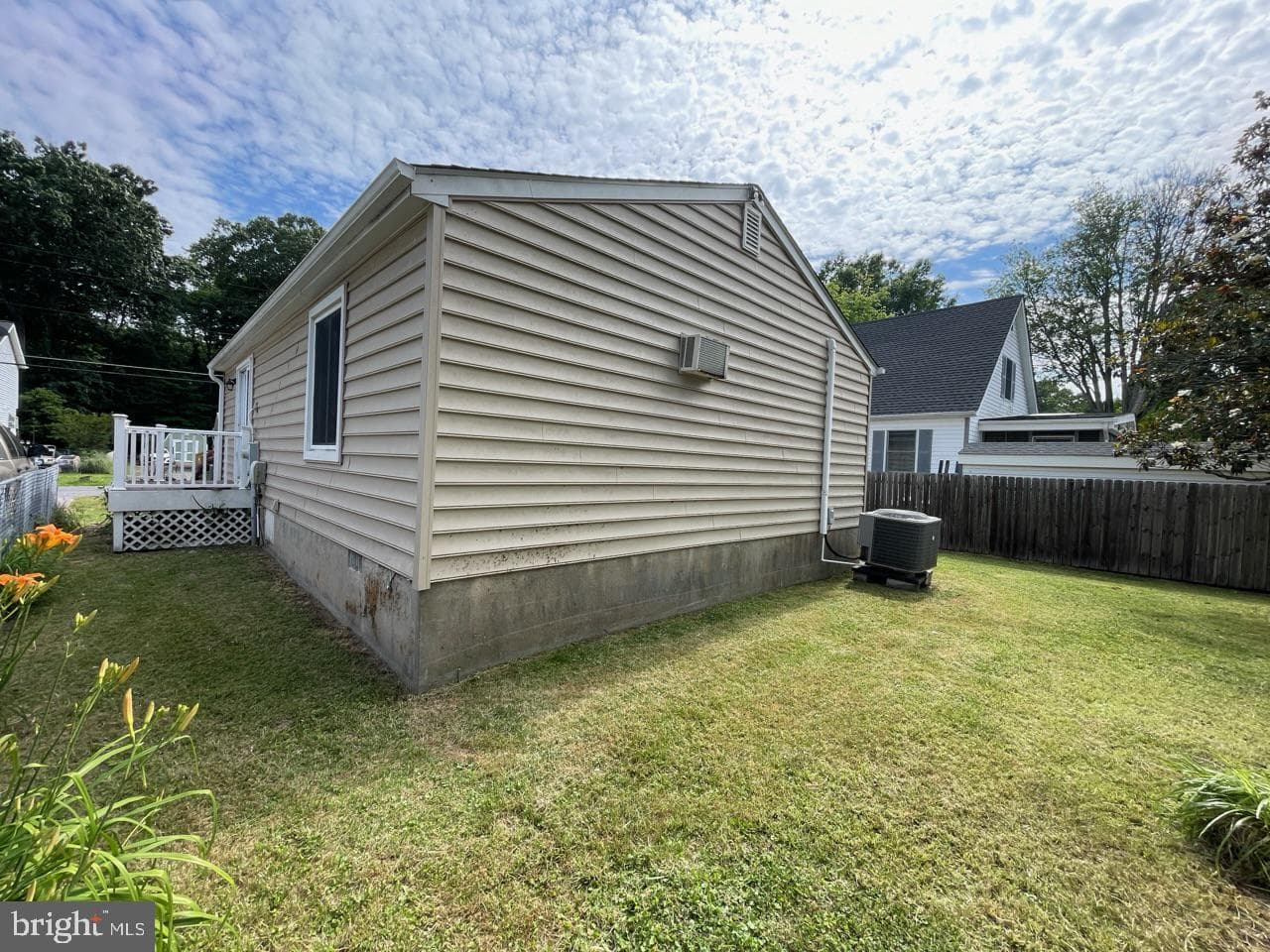 1172 Cedar Avenue photo 35