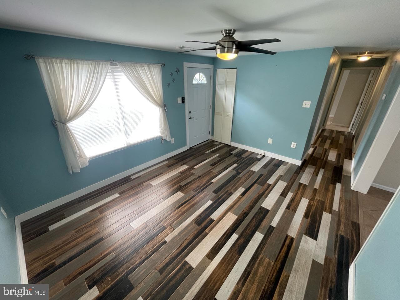 1172 Cedar Avenue photo 4