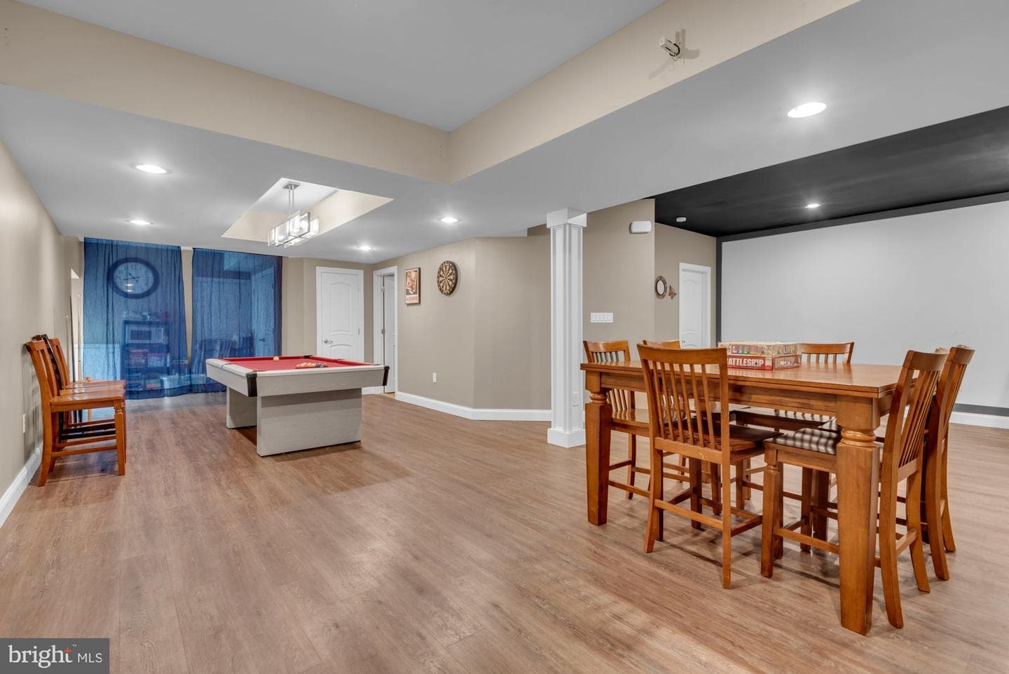 408 Harlem photo 22