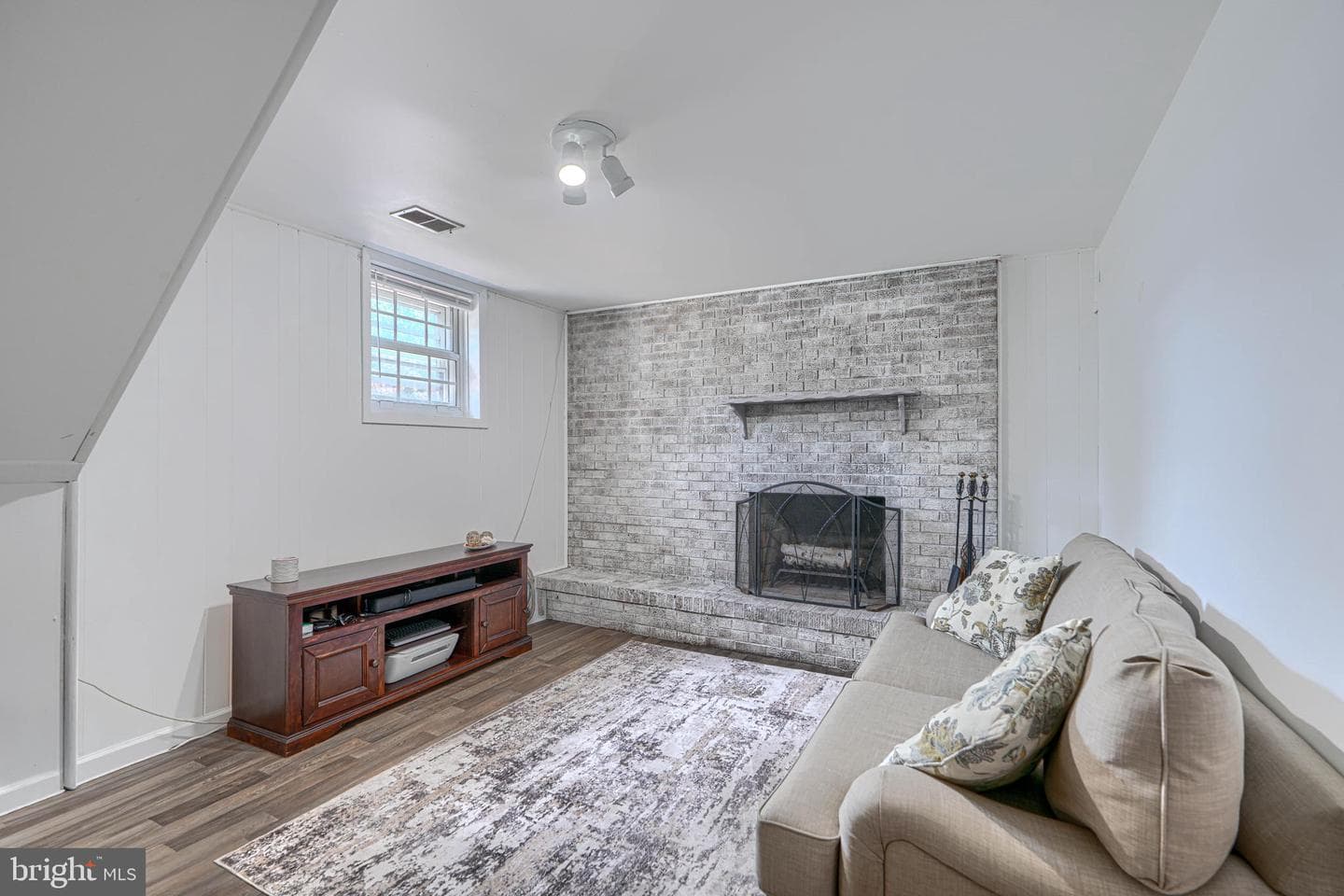 256 Heartwood Court photo 24