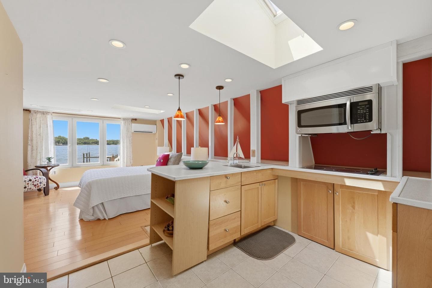 2292 Lake Dr photo 37