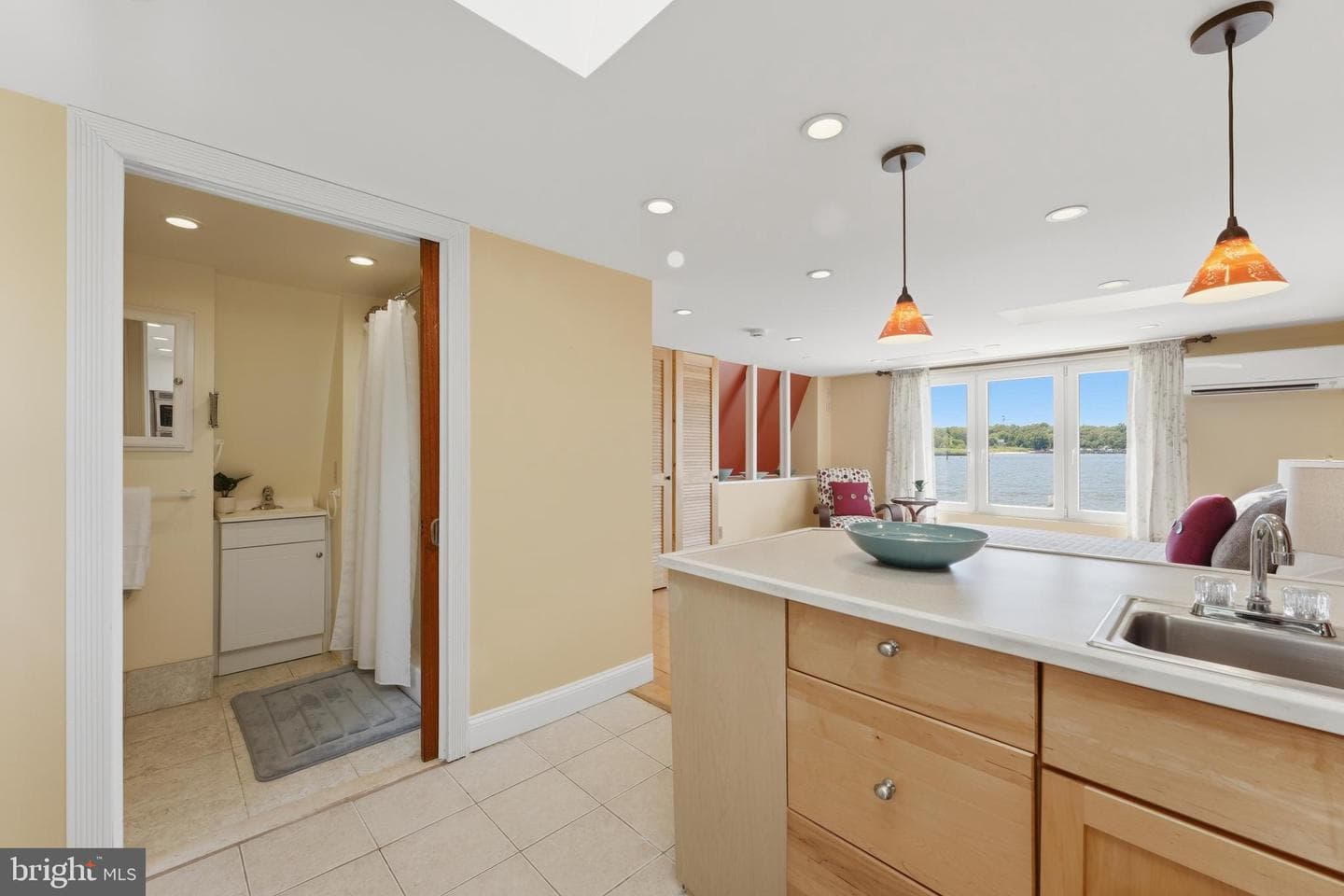 2292 Lake Dr photo 38