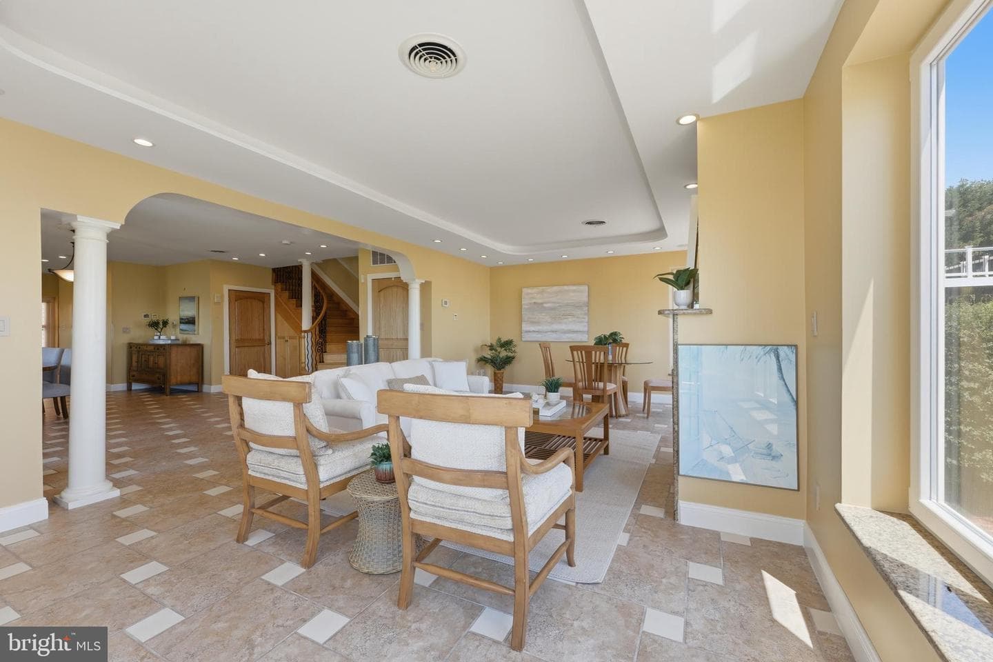 2292 Lake Dr photo 8