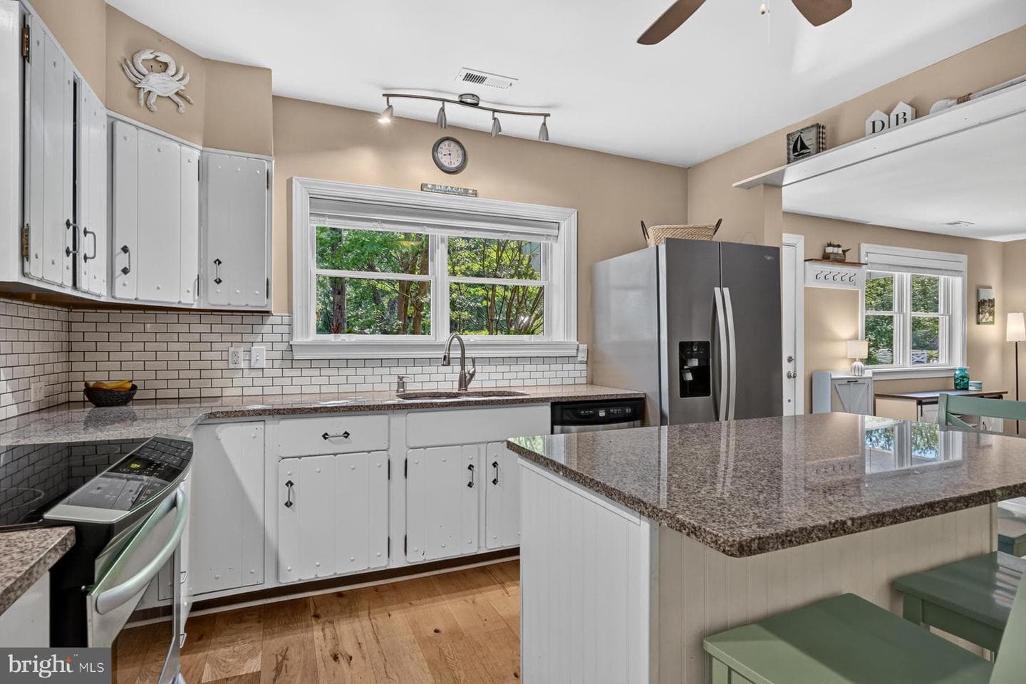 718 Dill Road photo 24