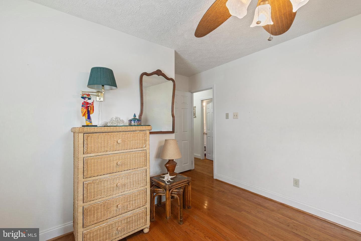 207 Hance Avenue photo 24