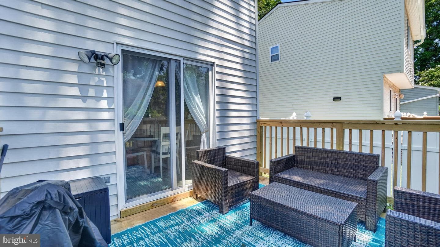 415 Fairmount Drive photo 24