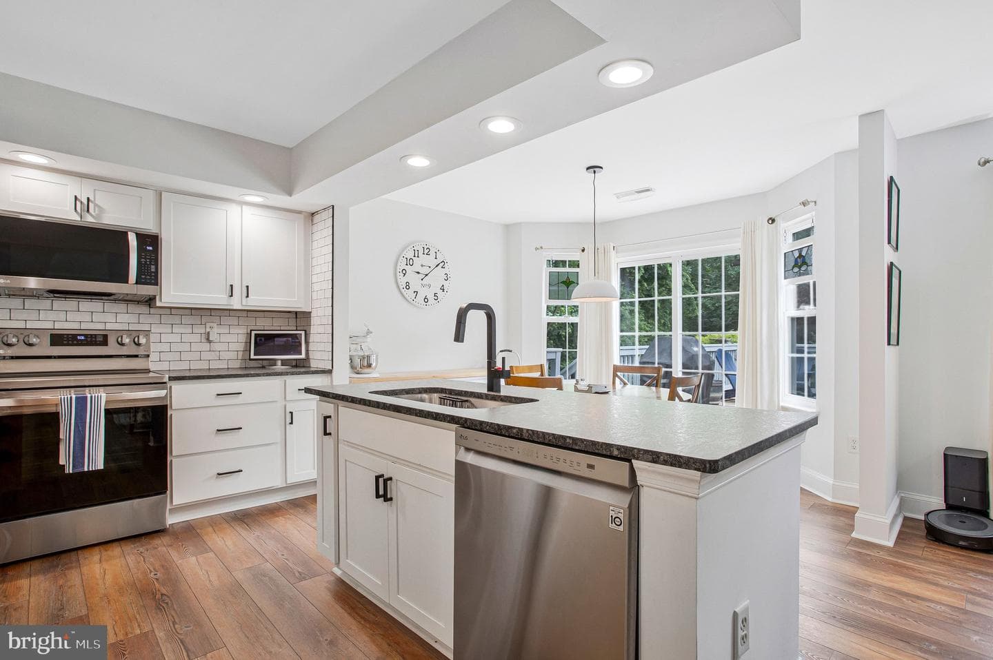 1582 Snug Harbor Road photo 19