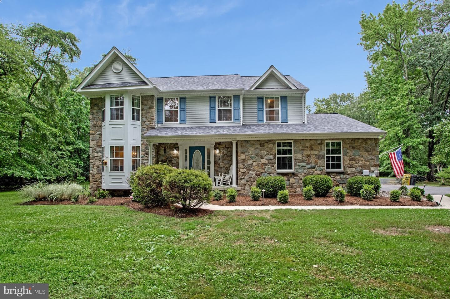 1582 Snug Harbor Road photo 3
