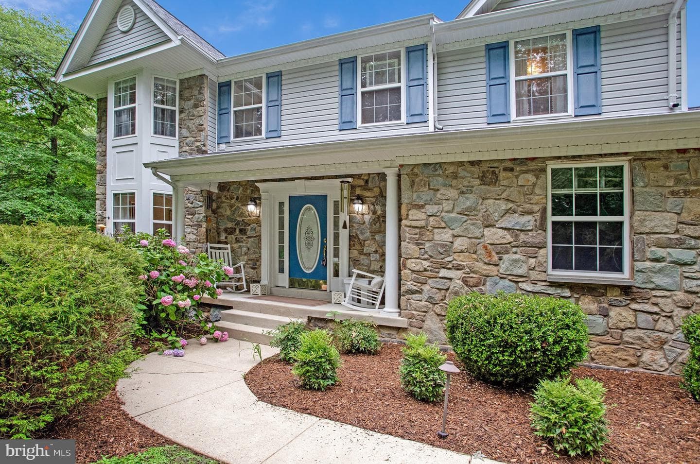 1582 Snug Harbor Road photo 4