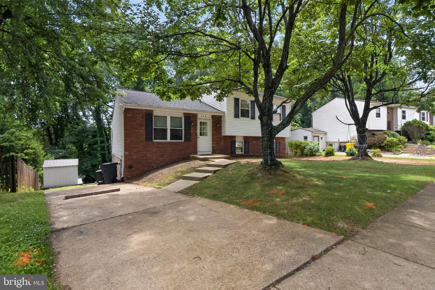 303 Ternwing Drive, Arnold
