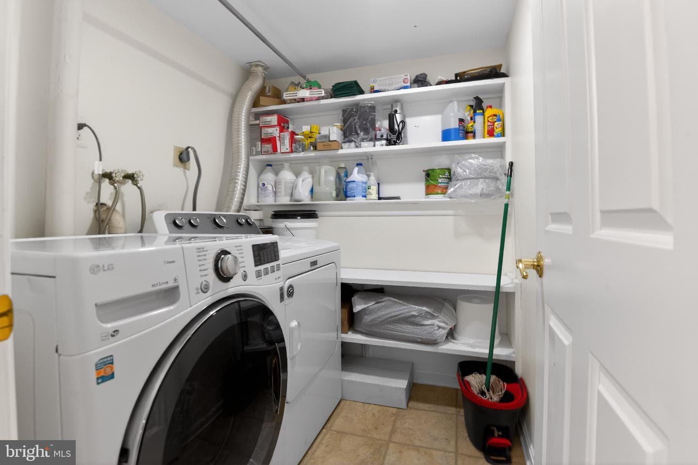 303 Ternwing Drive photo 22
