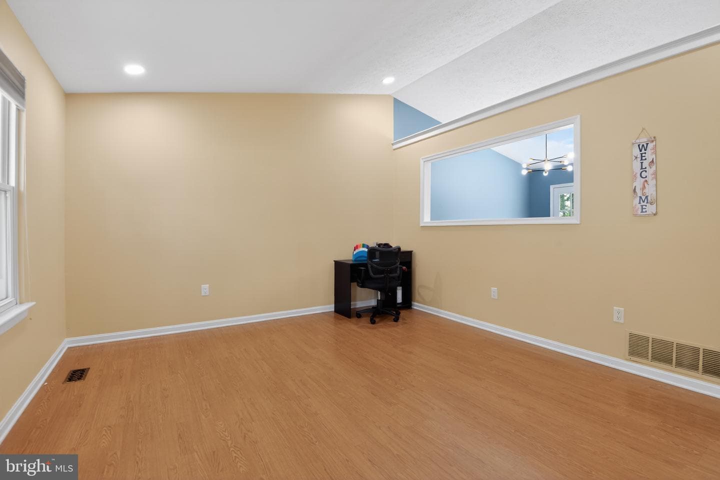 303 Ternwing Drive photo 7