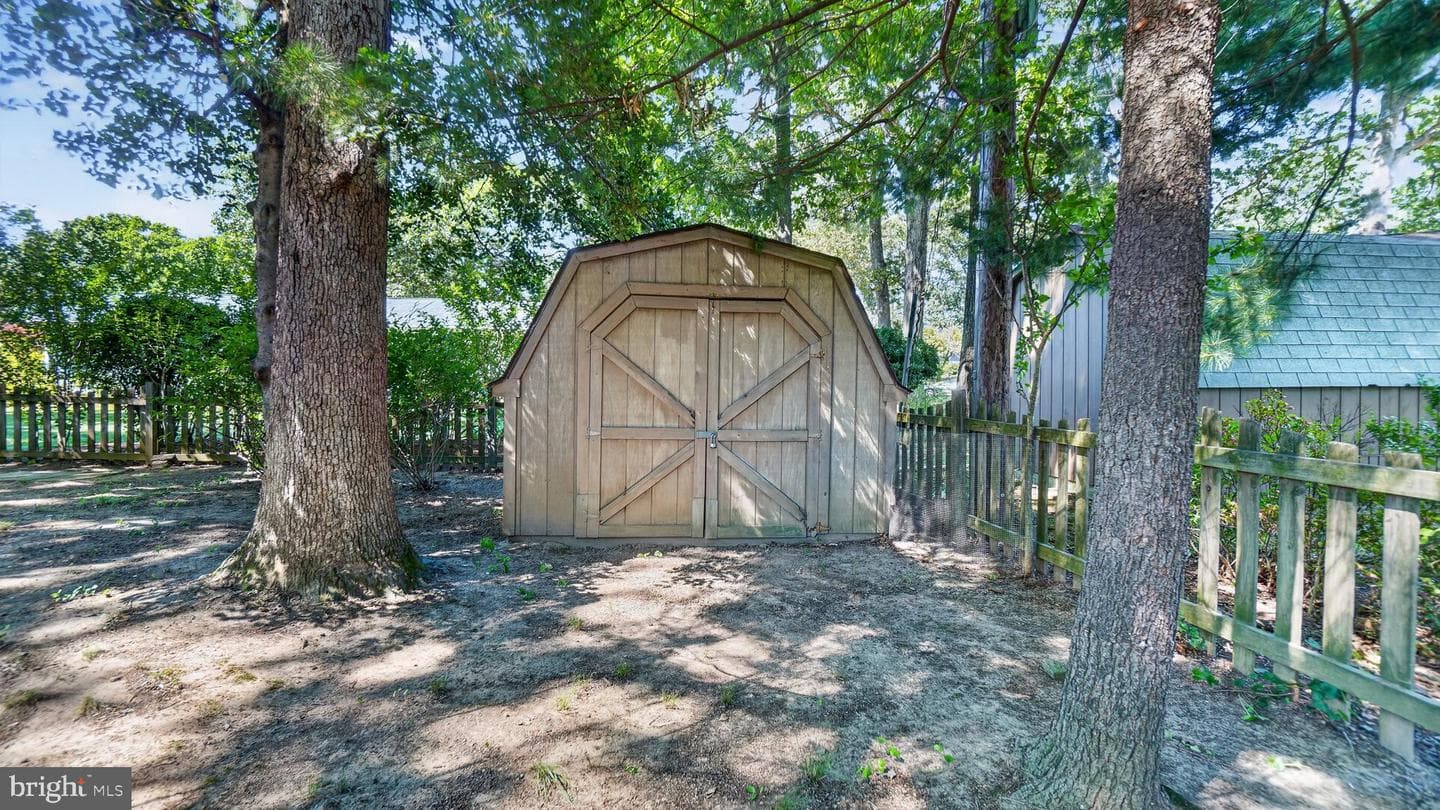 309 Balsam Drive photo 43