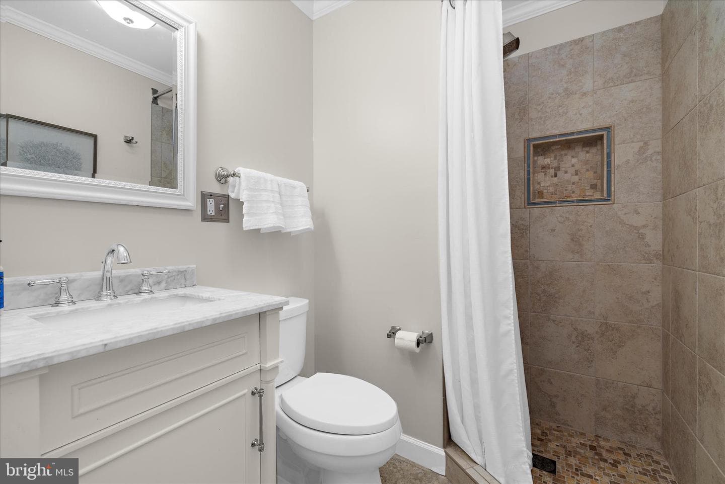 305 Saint Ives Drive photo 13