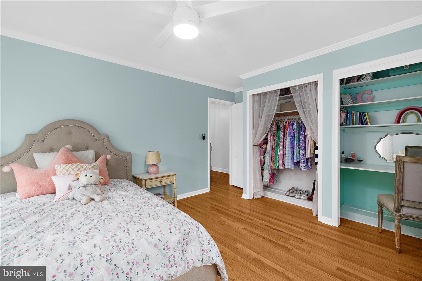 305 Saint Ives Drive photo 47