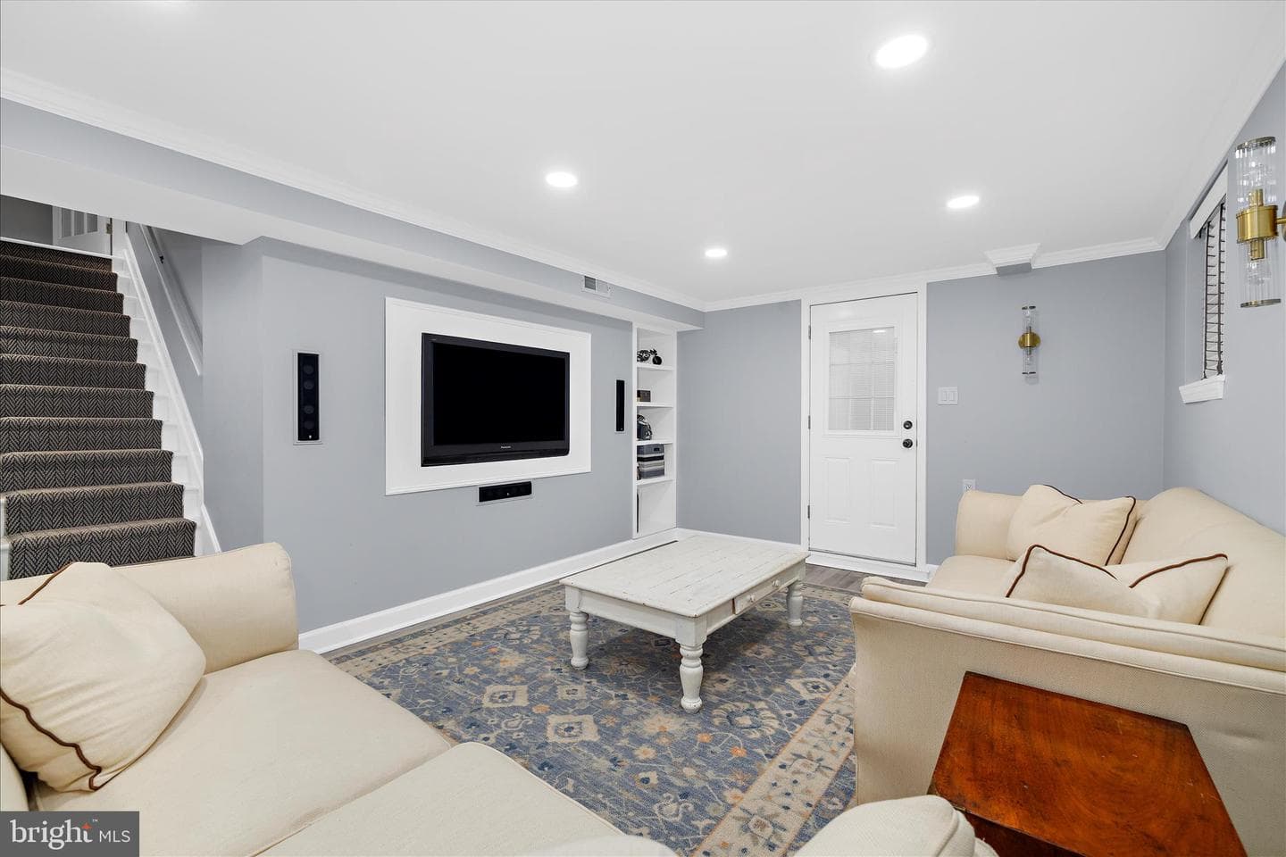 305 Saint Ives Drive photo 53