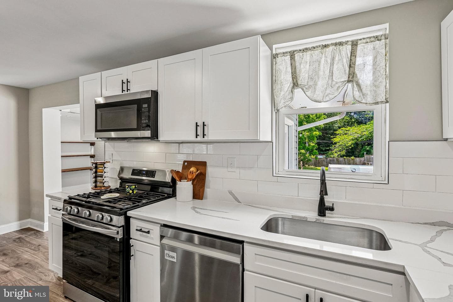 209 Otis Drive photo 11