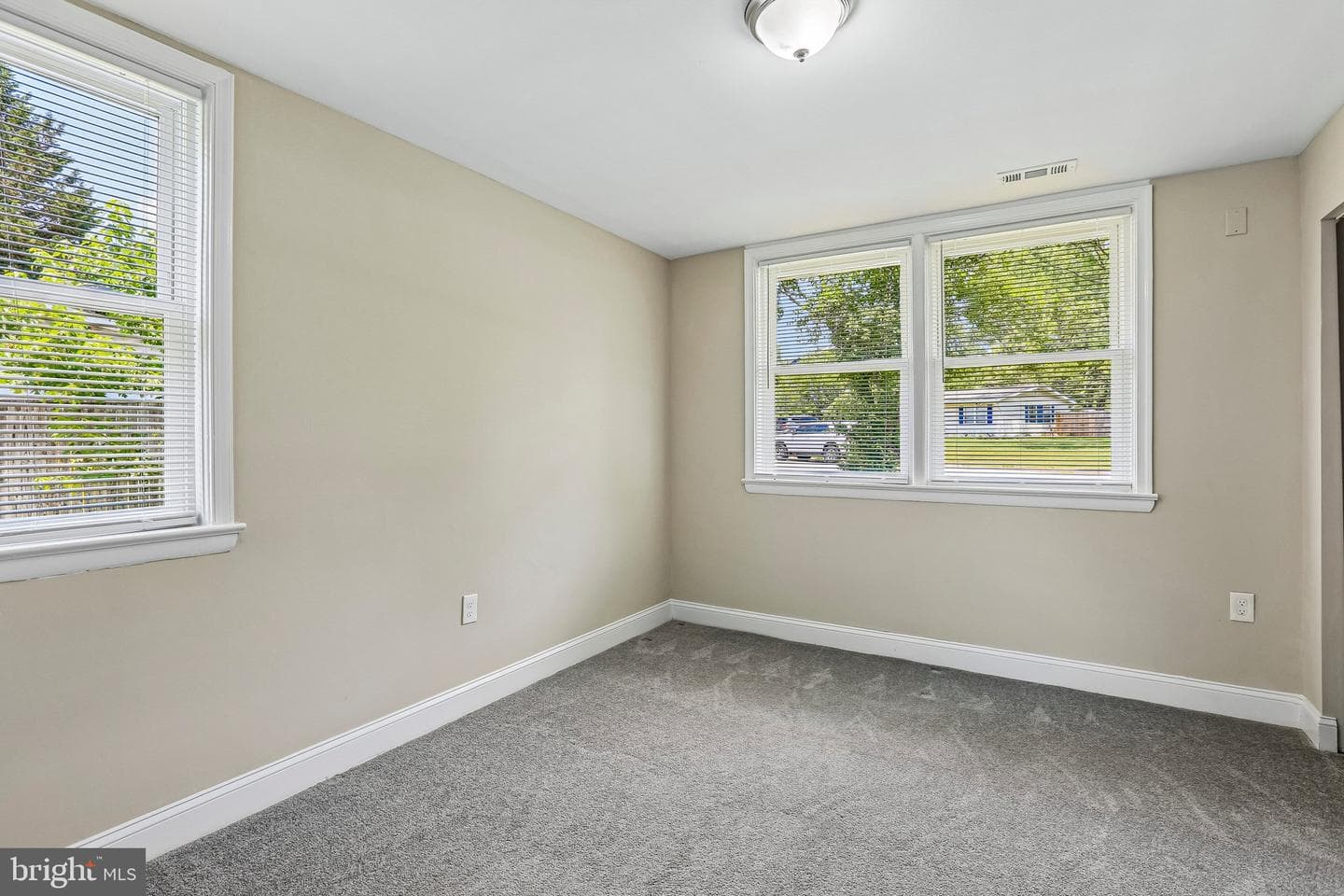209 Otis Drive photo 19