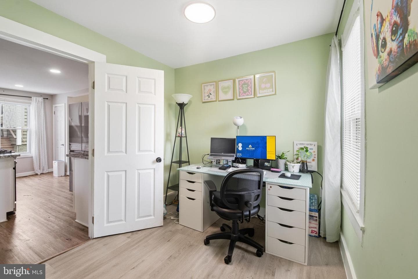 312 Orchard Avenue photo 11