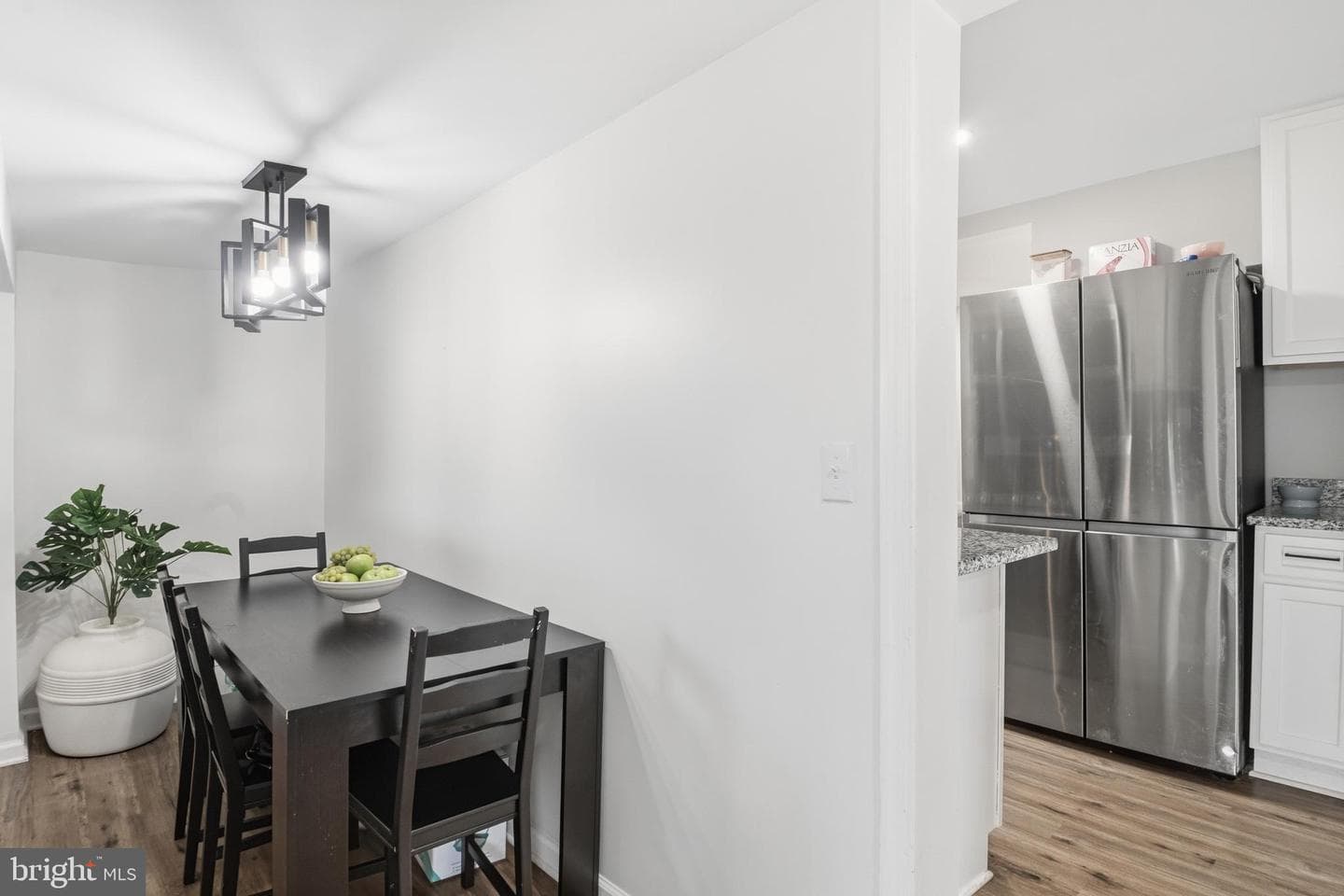 312 Orchard Avenue photo 12