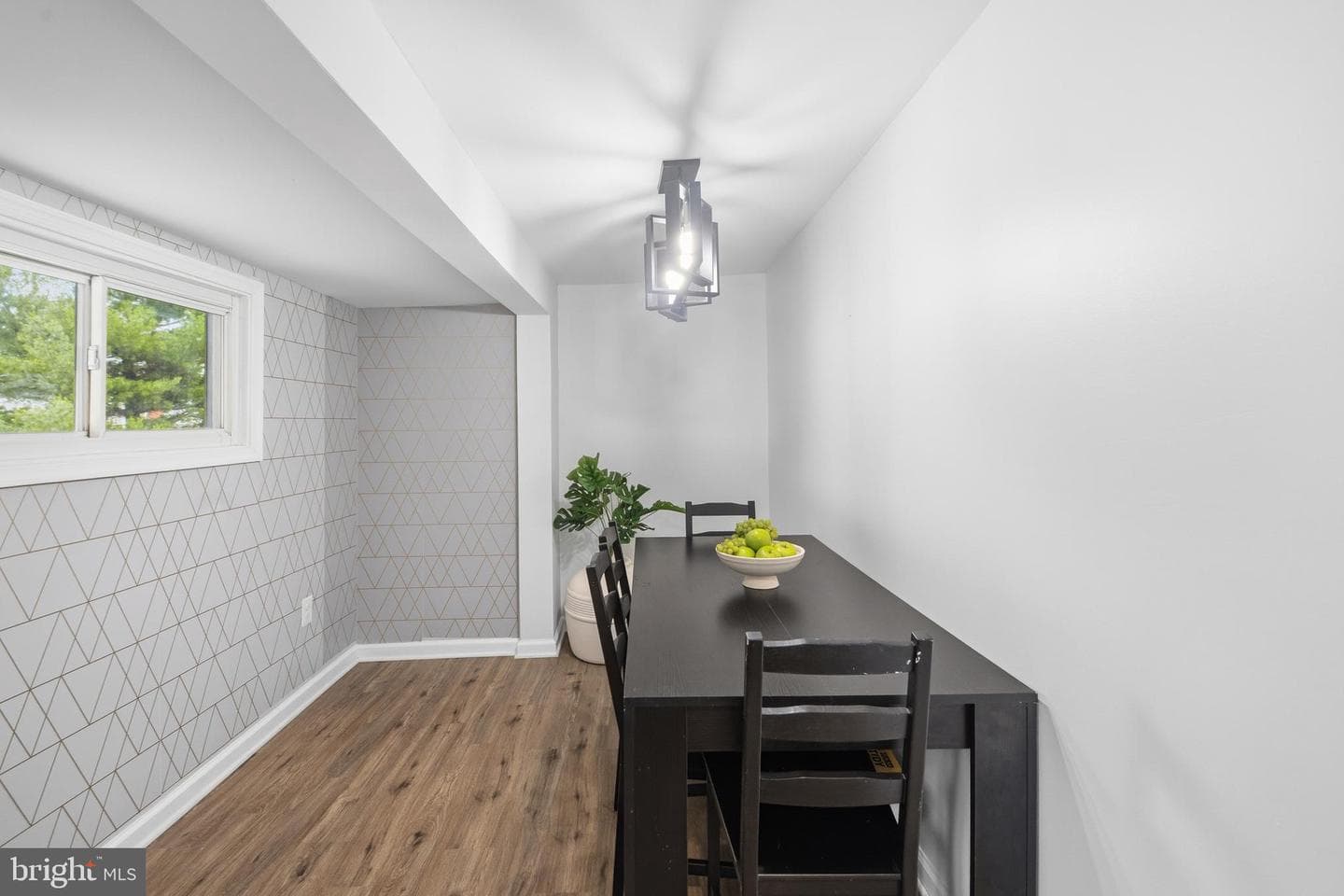 312 Orchard Avenue photo 13