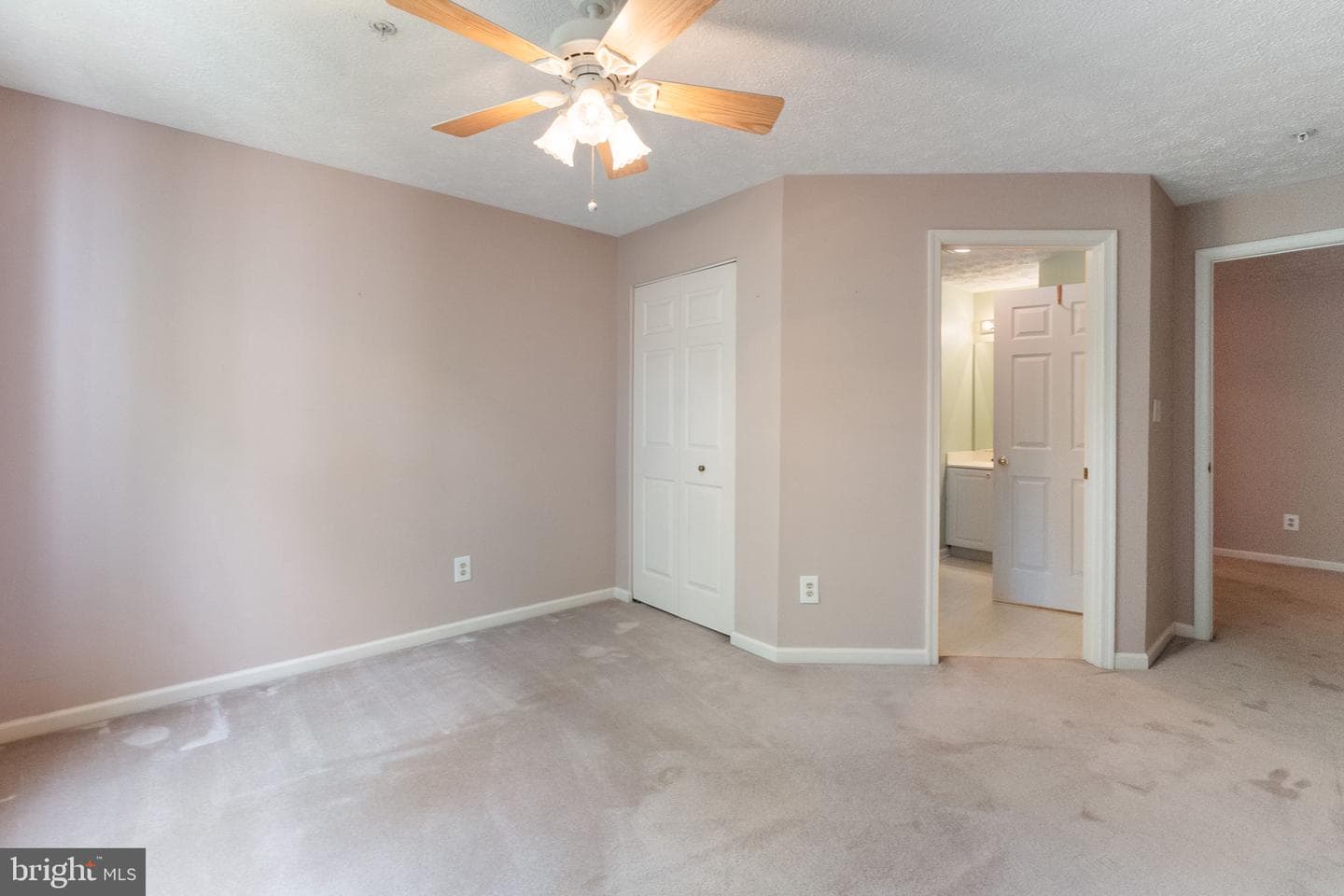2452 Apple Blossom Lane #202 photo 16