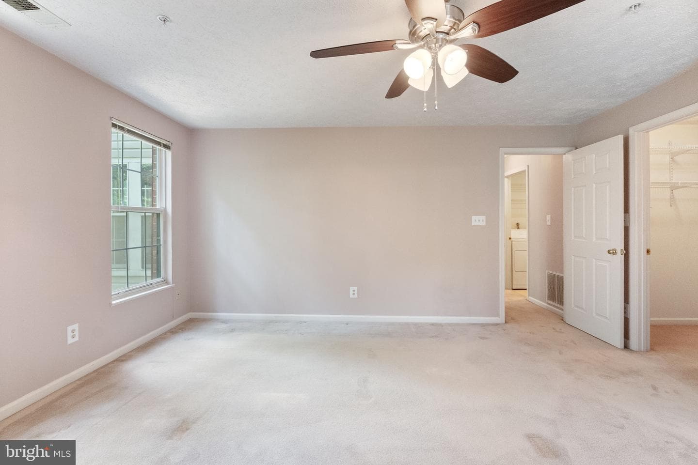 2452 Apple Blossom Lane #202 photo 36