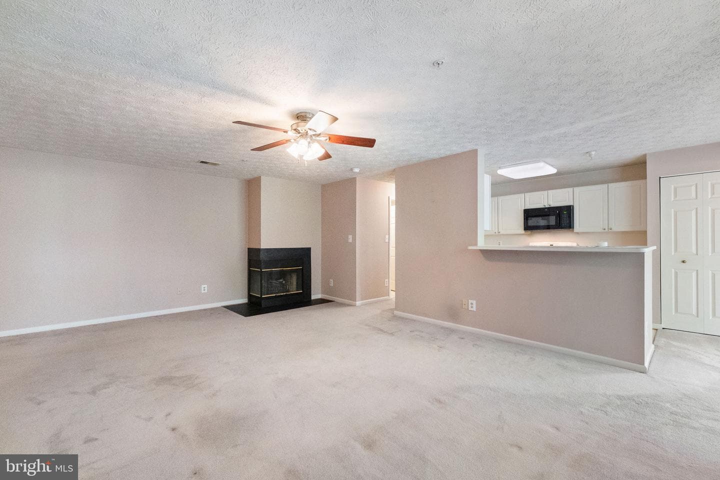 2452 Apple Blossom Lane #202 photo 5