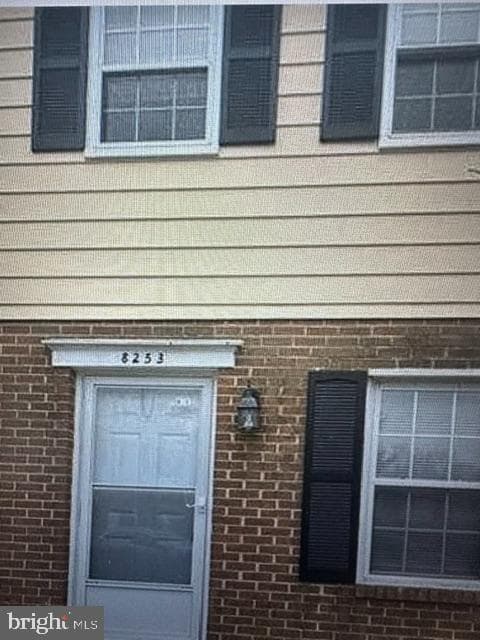 8253 Parham Court, Severn