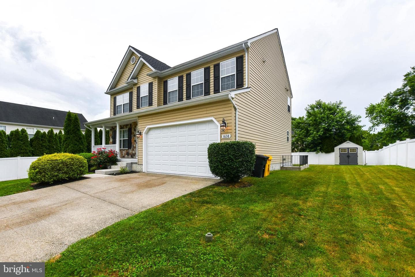 1638 Coolidge Avenue photo 3