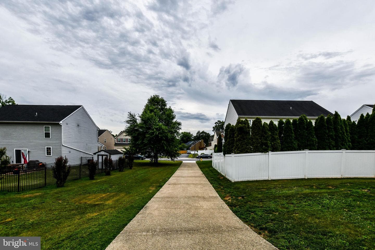 1638 Coolidge Avenue photo 4