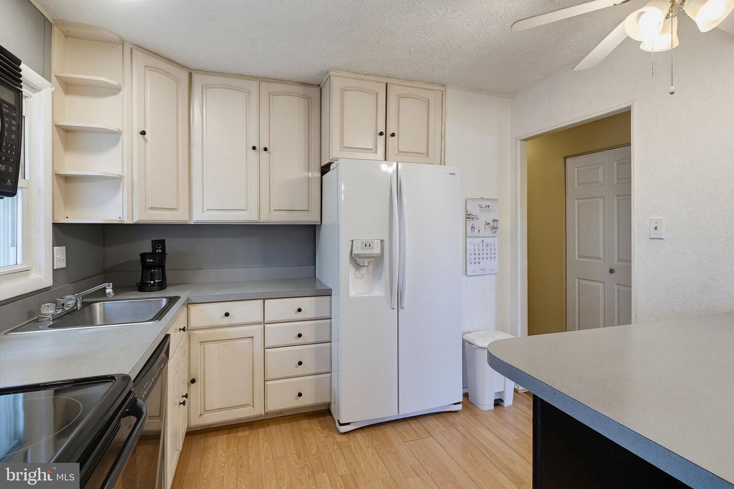 7802 Bastille Road photo 10