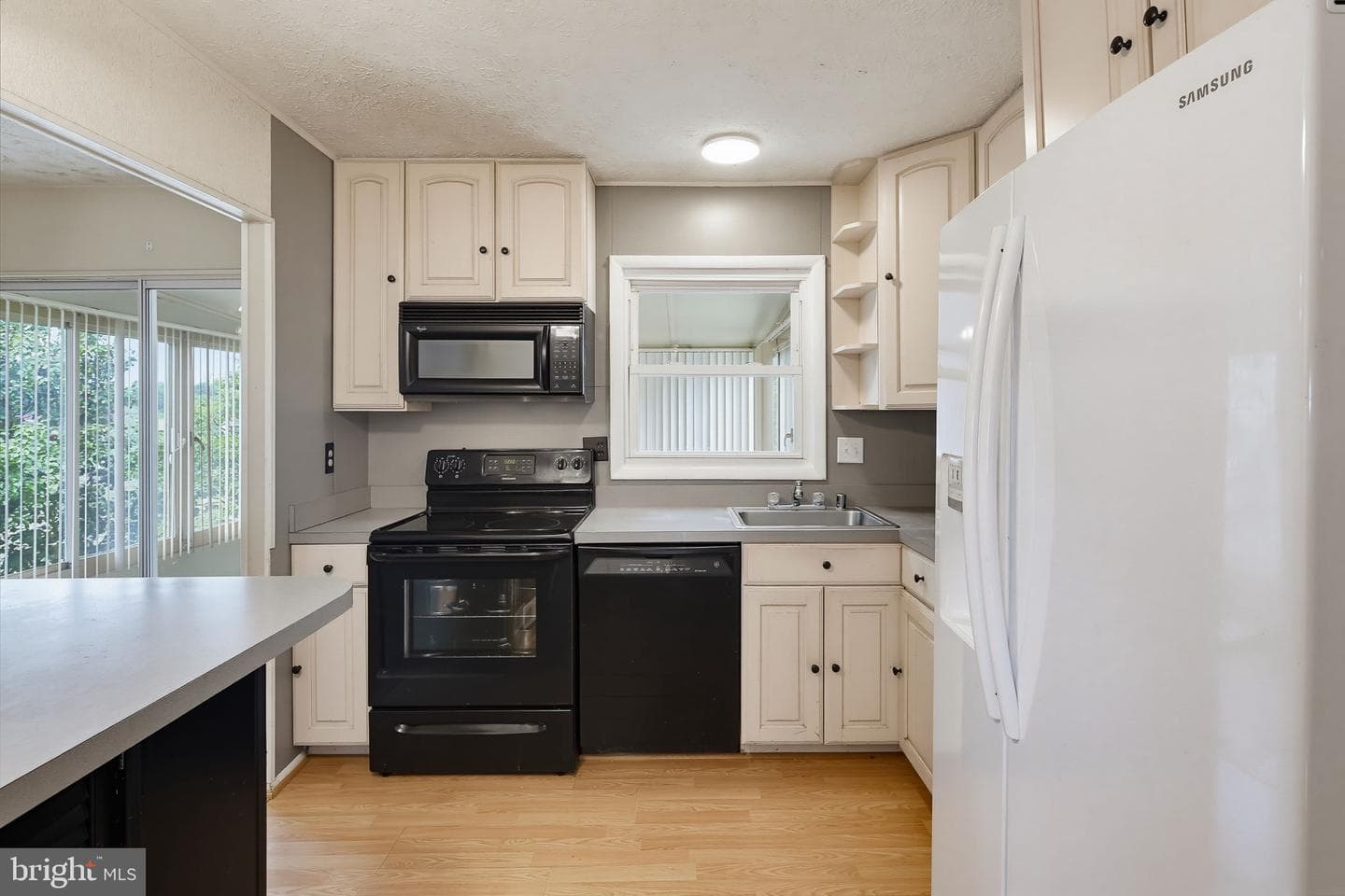 7802 Bastille Road photo 8