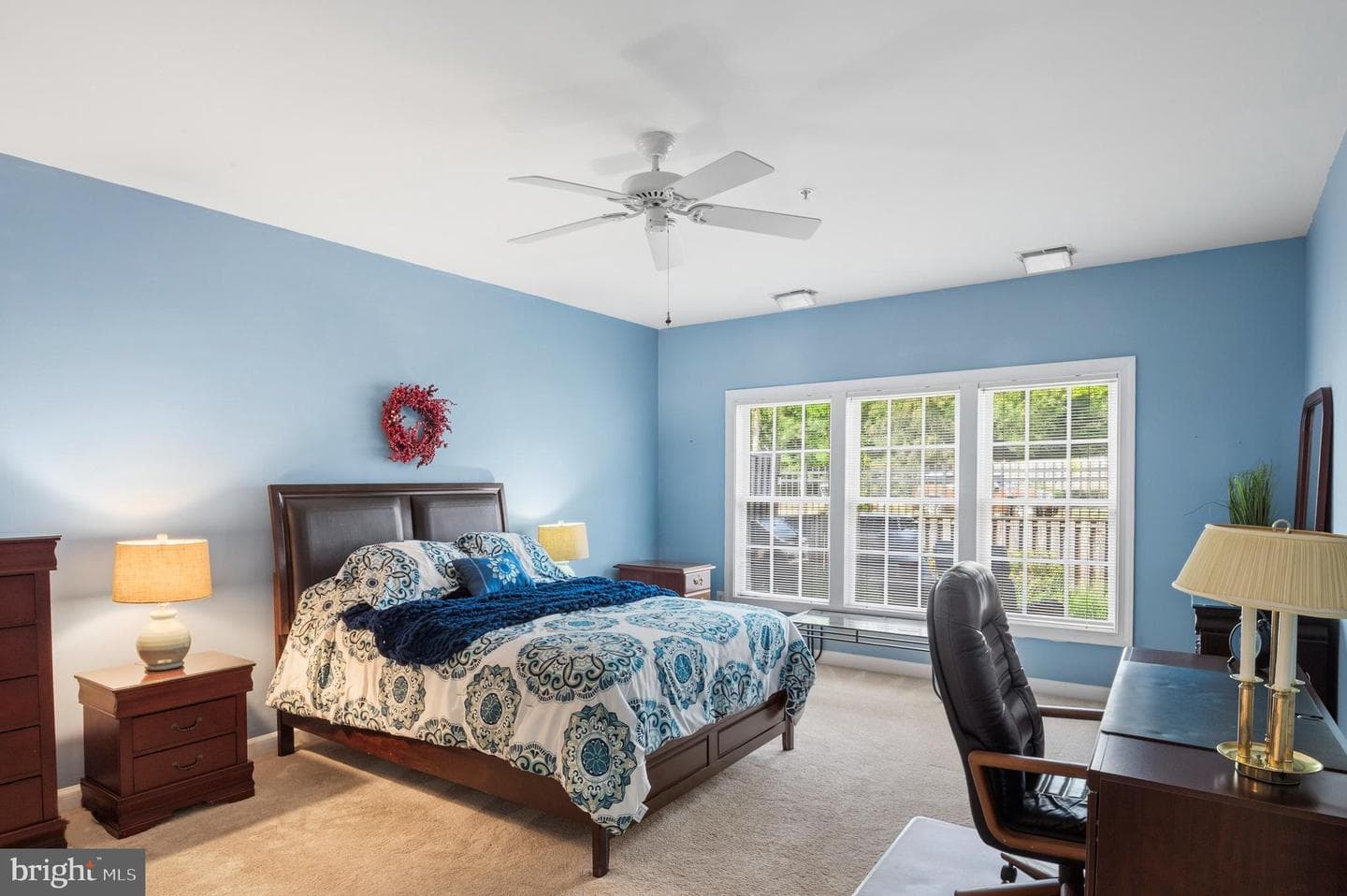 338 Hamlet Circle photo 16
