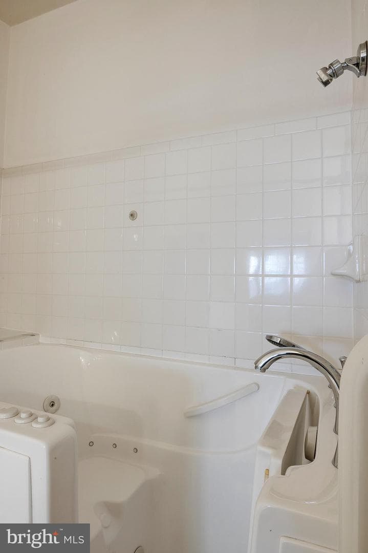 338 Hamlet Circle photo 21