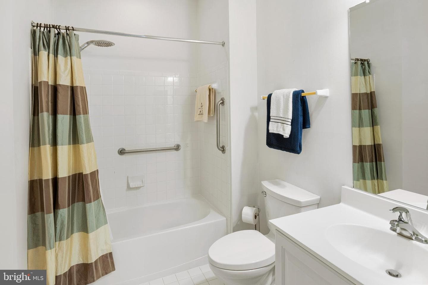 338 Hamlet Circle photo 24
