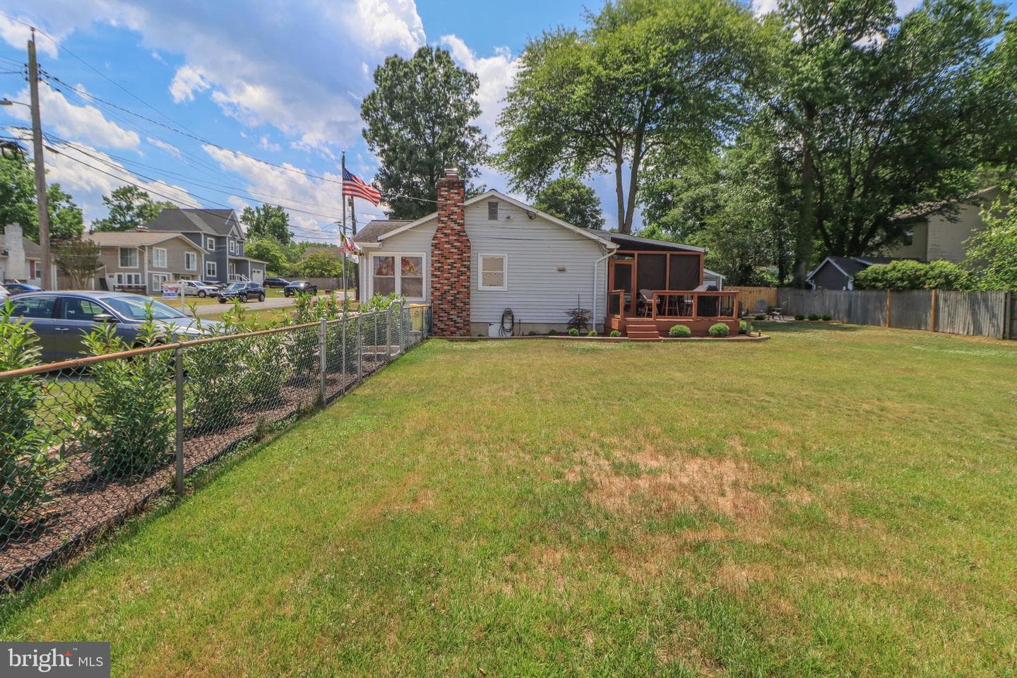 914 Holly Avenue photo 41