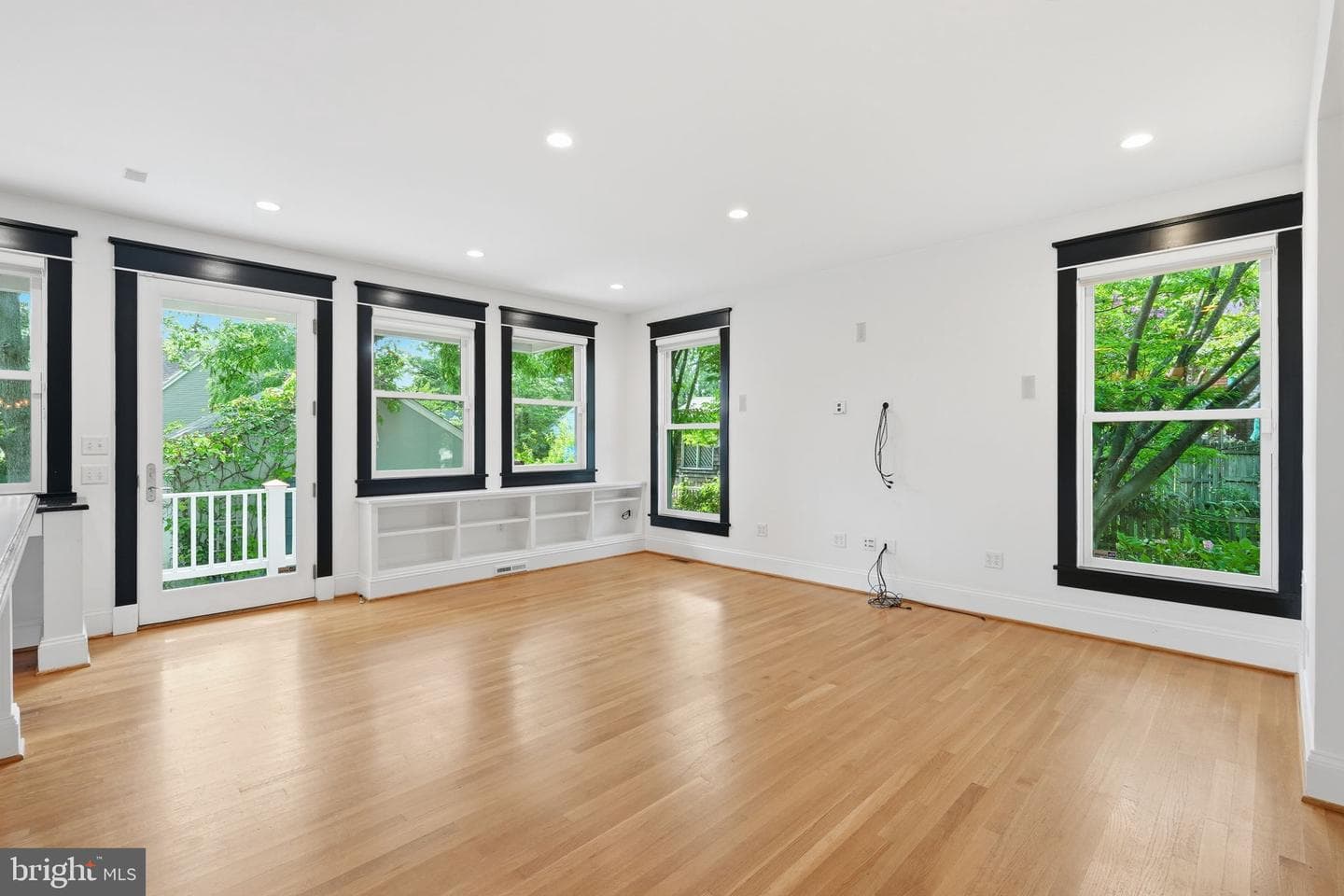 137 Monticello Avenue photo 12