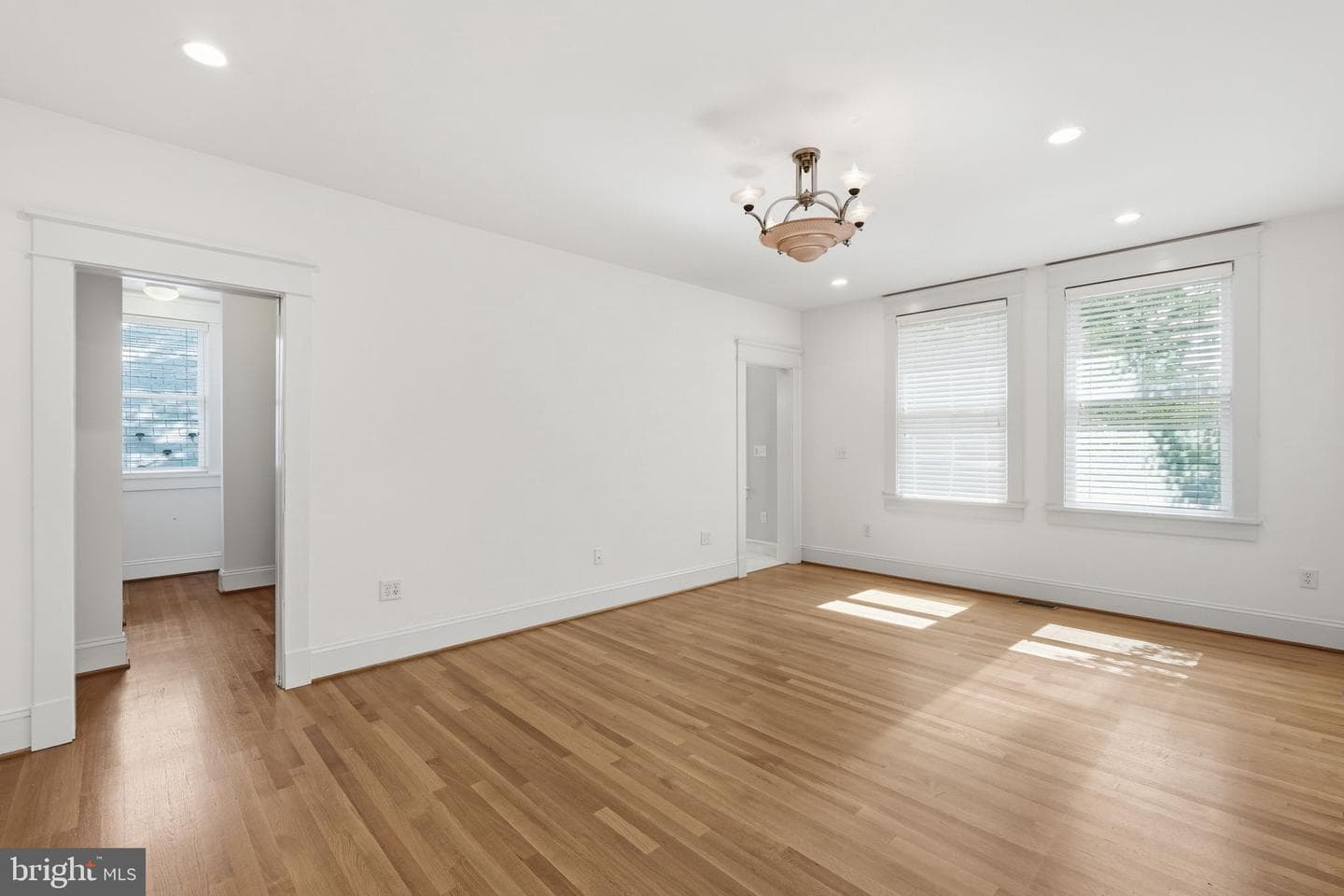 137 Monticello Avenue photo 15