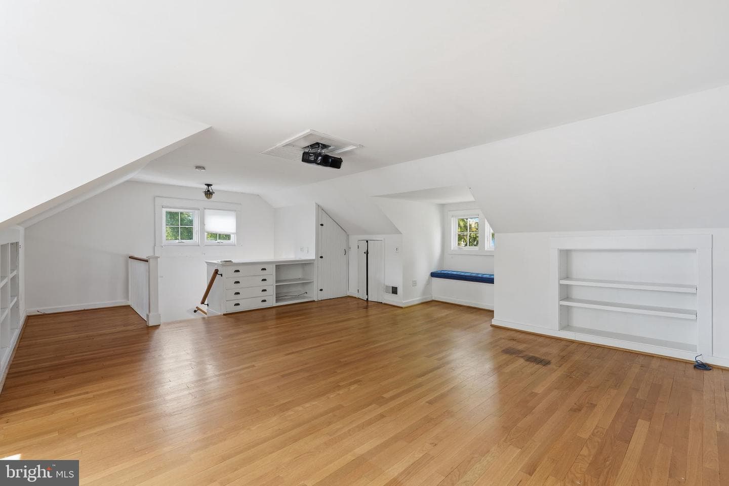137 Monticello Avenue photo 28