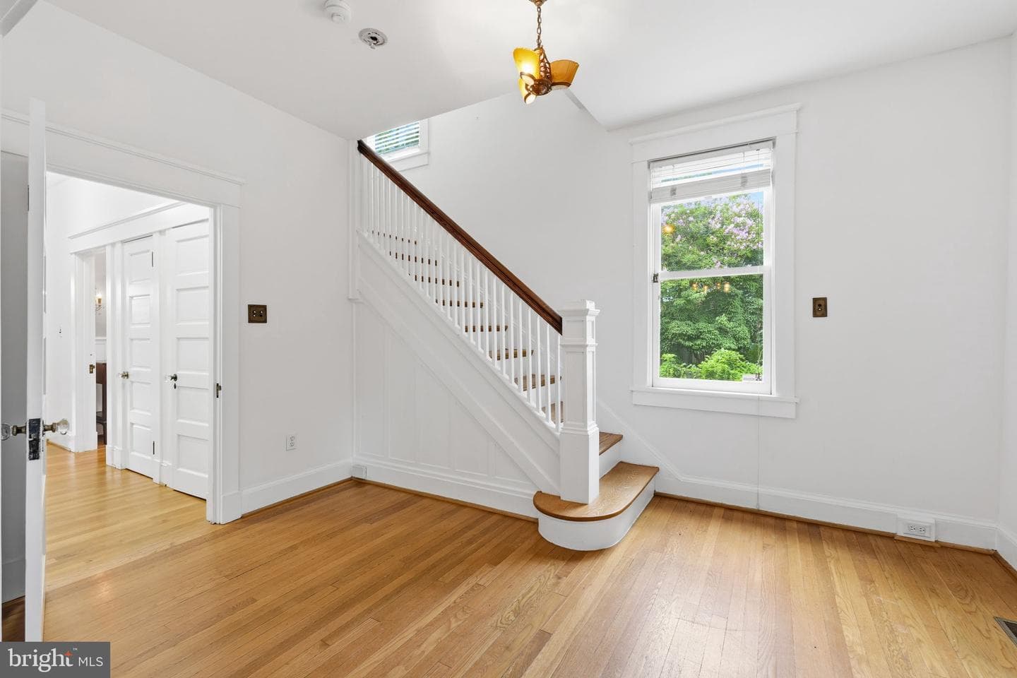 137 Monticello Avenue photo 3
