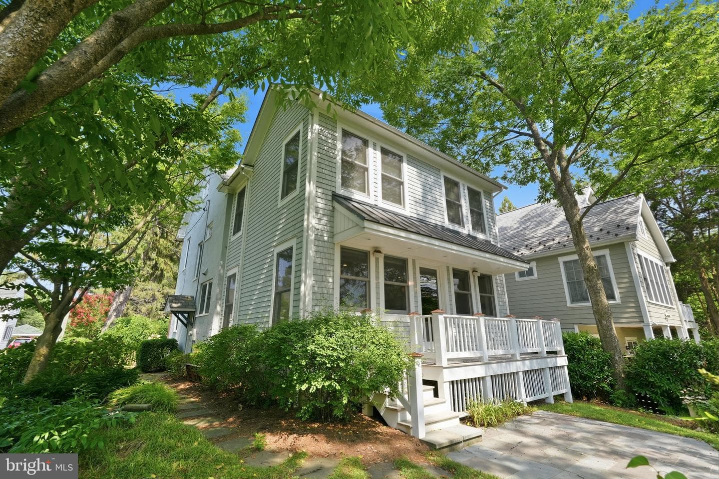 137 Monticello Avenue photo 37