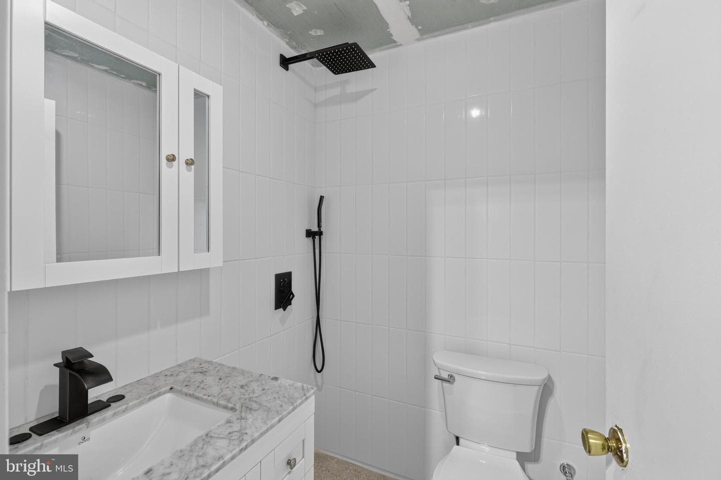 788 Paul Birch Drive photo 33