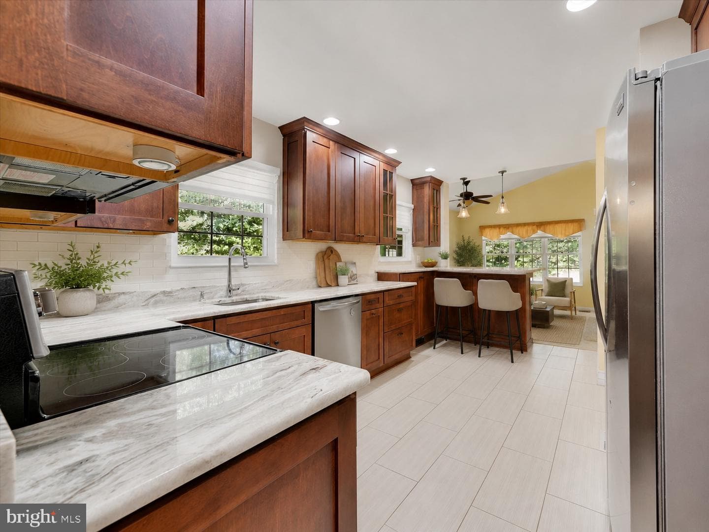 268 Shakespeare Drive photo 23